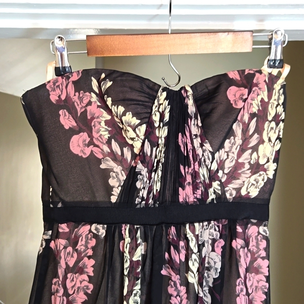 BCBGMAXAZRIA Amber Strapless Floral Print Sheer Contrast Gown | Size 2 - Picture 5 of 17